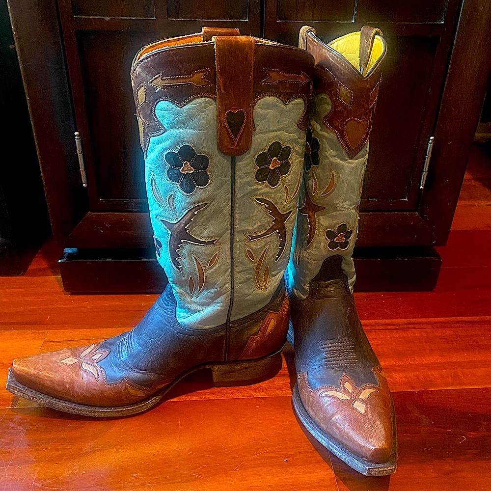 Old Gringo Leather Boots Size 8 Retail Value $700
